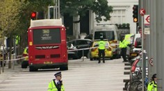 Británia: Polícia prepustila vodiča zadržaného po náraze do chodcov