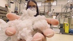 Svetový nápad slovenských výskumníkov: Rúška a respirátory dokážu premeniť na vykurovacie pelety