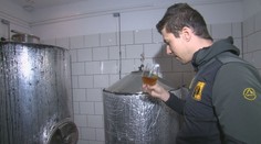 Tekutý unikát zo Slovenska. V Nitre ako prví na svete uvarili pivo podľa receptu umelej inteligencie