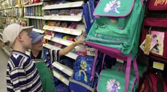 Viete, koľko by mala vážiť školská taška dieťaťa? Realita často nezodpovedá odporúčaniam odborníkov