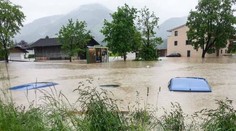Okolie Sarajeva sužujú záplavy a zosuvy pôdy
