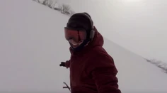 Žena sa nakrútila pri snowboardovaní. To, čo potom našla na videu ju šokovalo
