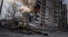 Ukrajina sa bráni Rusku už dva roky. Na jej pochovávanie je ešte čas, tvrdí expert a podložil to aj dátami