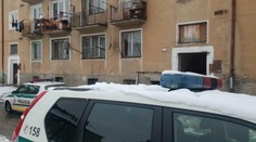 Tragédia v Revúcej: Štvorročné dievčatko zavalil televízor, na mieste bolo mŕtve