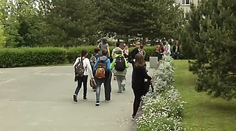 Zo školského výletu horor: Množstvo žiakov skončilo v posteli, dvaja v nemocnici