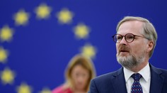 Český premiér na summite v Španielsku: Postup SR v otázke vojenskej pomoci Ukrajine nie je šťastný