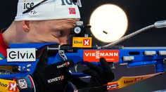 Nórski bratia ovládli vytrvalostné preteky na MS v biatlone. Slovákom sa príliš nedarilo