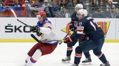 Američania po Fínsku zdolali aj Rusko. Kraľujú našej skupine