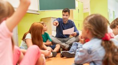 Namiesto okamžitého učenia sa budú rozprávať. Žiaci by mali začínať školský deň rannými kruhmi