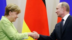 Putin sa v Soči stretol s Merkelovou, hovorili o Ukrajine i Sýrii