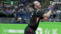 Pozrite si najvtipnejší zápas ping pongu v histórii!