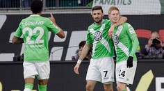 Ani Neuer, ani Robben. Najlepším hráčom Bundesligy sa stal belgický mladík