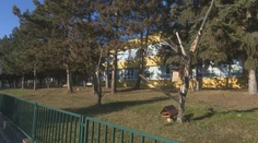 Radosť z otvorenej školy vo Veľkom Krtíši vydržala dva dni