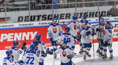 Dobrú formu netreba preceňovať, hráčom z NHL sa systém nepodriadi. Ikony hodnotia prípravu pred MS