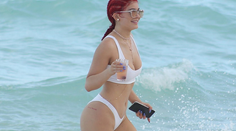 Takto vyzerá telo 19-ročného dievčaťa? Kylie predviedla hriešne krivky