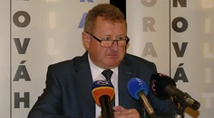 Holjenčík od zajtra nebude šéfom ÚRSO
