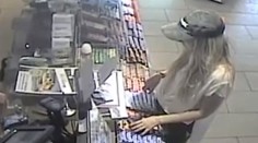 Žena na pumpe v Trnave ukradla zabudnutú peňaženku, celkom to nedomyslela