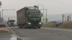 Kamionista zarábal menej, ako nemeckí kolegovia. Firma mu musela rozdiel doplatiť