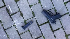 Na bratislavskej Obchodnej ulici sa v sobotu ráno strieľalo