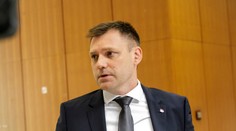 Minister Taraba odmietol, že by bol účastníkom tragickej nehody na moste Apollo