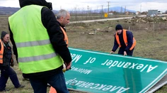 Macedónsko sa snaží urovnať spory s Gréckom, na diaľnici menia dopravné značky