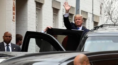 Biely dom odmietol Trumpov návrh vyzbrojiť Japonsko a Kóreu jadrovým arzenálom