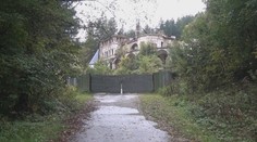 Kuneradskému schátranému zámku svitá na lepšie časy. Pamiatka má nového majiteľa