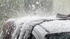 S búrkami treba rátať na celom Slovensku, na východe platia výstrahy druhého stupňa