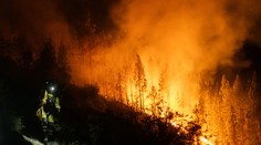 Obľúbeným španielskym ostrovom sa nekontrolovateľne šíri požiar. Evakuovali už päť obcí