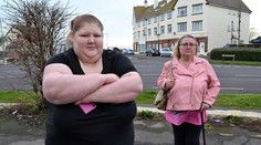Váži 200 kíl, tak nepracuje. Od štátu dostane toľko, čo nezarobíte ani za mesiac