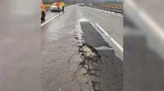 Náhle obmedzenia na D1 v smere do Bratislavy. Vodiči musia obchádzať zničenú vozovku