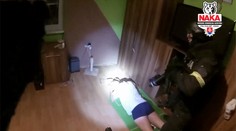 Veľká drogová razia v štyroch mestách na Slovensku. Takto zatýkali dílerov