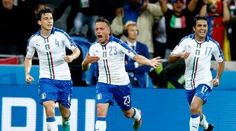 Taliani šokovali topfavorita, legendárny Buffon s čistým štítom