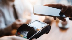 Oddnes zaplatia mobilom aj majitelia zariadení Apple. Ukážeme vám, ako na to