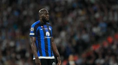Odolal lukratívnej ponuke a ostáva v Európe. Lukaku považuje presun do Saudskej Arábie za predčasný
