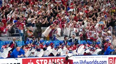 VIDEO: Pastrňák a Kämpf zlomili švajčiarsky odpor, O2 Aréna explodovala. Česi sú majstrami sveta