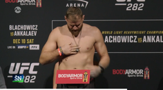 V UFC je na programe ďalší veľkolepý súboj. V titulovom zápase vyzve Blachowicz Anchalaeva
