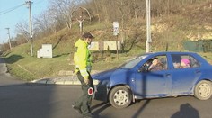 Pri Trenčíne hľadajú nebezpečných mužov. Domáci sa boja vyjsť z domu