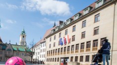 Zásah polície v priestoroch magistrátu Bratislavy. Budovu evakuovali