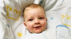 Hrdou mamou tohto anjelika je známa herečka a speváčka