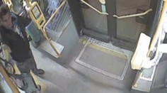 V autobusoch MHD úradujú vandali. Zaútočili na ďalšie dva