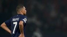 Je to definitívne. Mbappe oznámil, že v PSG po sezóne končí