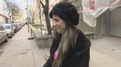V kauze zneuctenia Koránu nastal posun. Sheila sa na neho vymočila a podpálila ho