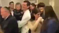 Oslava zásnub počas prísneho lockdownu. Polícia vyzbierala na pokutách „balík peňazí"