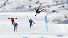 VIDEO: Hororový pád kanadského lyžiara. Nebezpečná skikrosová trať láme kosti