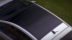 Solárny panel namiesto strechy. Tak by mali už čoskoro vyzerať naše autá