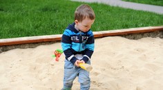 Ročné dieťa sa priotrávilo chemikáliou. Zasahovali leteckí záchranári