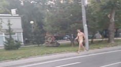 Po Bratislave sa prechádzal nahý muž (35), polícia hovorí o hrubej neslušnosti
