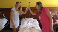 Krásna náhoda: Sestry porodili v rovnaký deň, na tom istom mieste