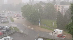 Búrky sa valili východom: V Prešove zatopilo ulice, pri Levoči diaľnicu D1